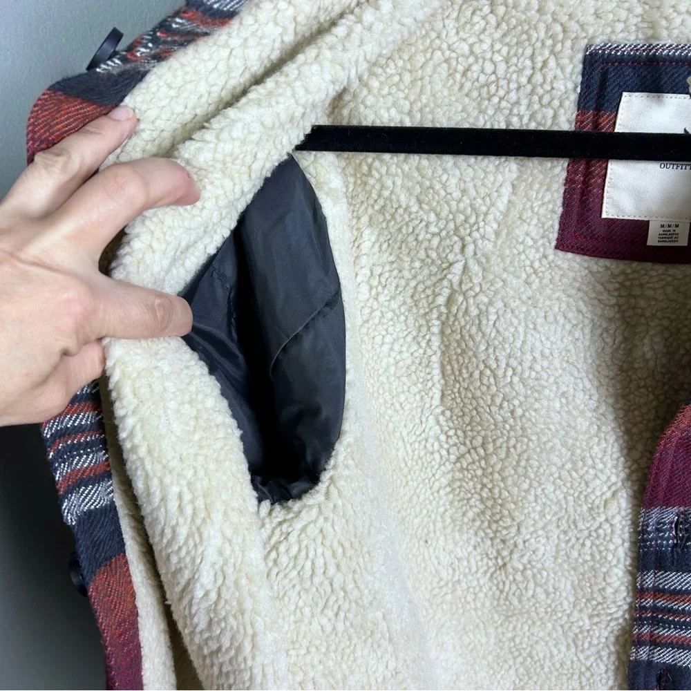 American‎ Eagle jacket men's medium sherpa southwestern heavy blanket gorpcore